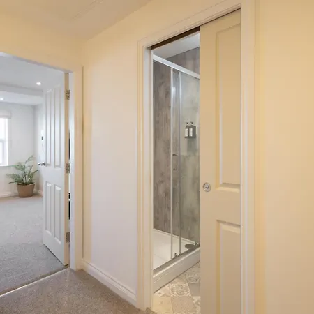 5, King's Court Appartement *