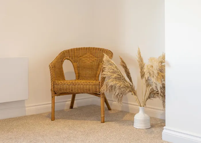 5, King's Court * Scarborough